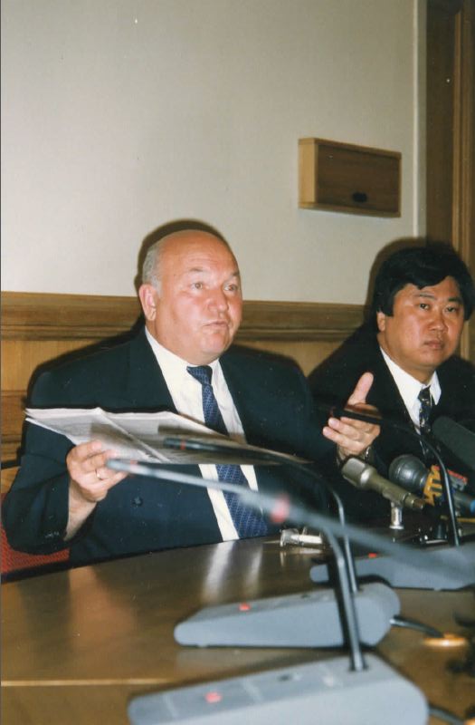Лужков 1993.JPG